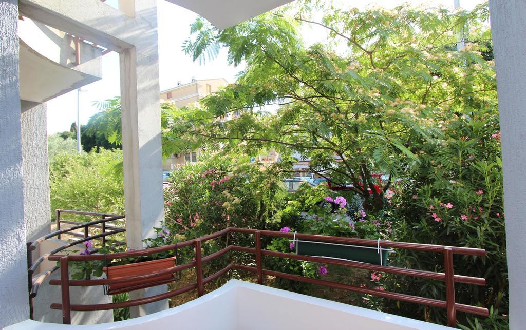 Apartment Vesna โรวีน ภายนอก รูปภาพ